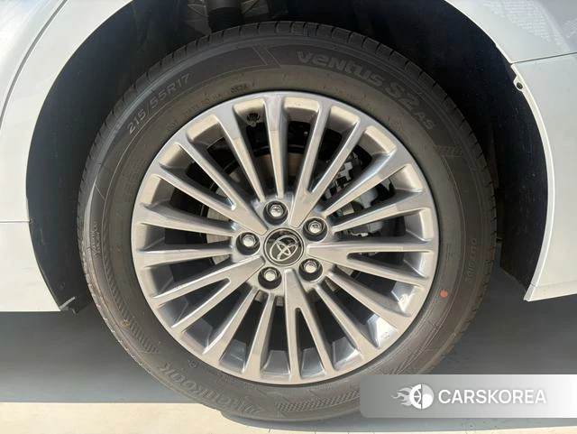 Toyota Camry id 4353096 из Китая 13