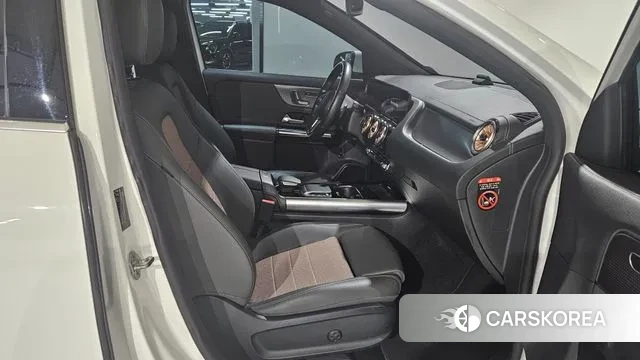 Mercedes-Benz EQA H243 id 3186517 из Кореи 18