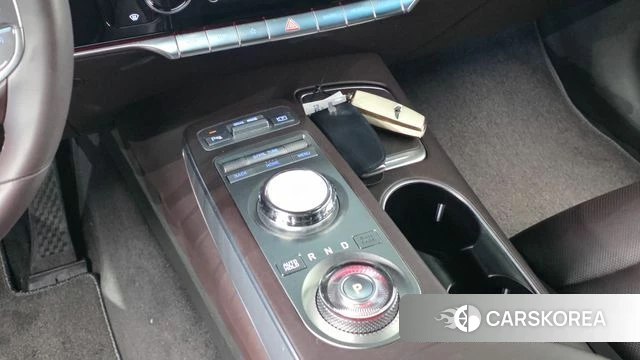 Genesis GV70 id 4383500 из Кореи 30