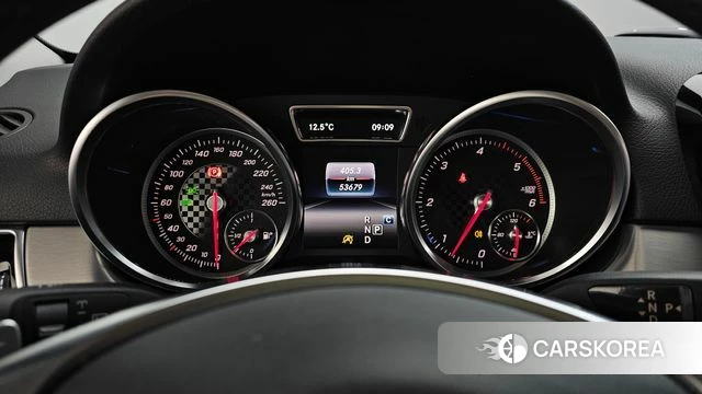 Mercedes-Benz GLE - Class W166 id 3814279 из Кореи 18