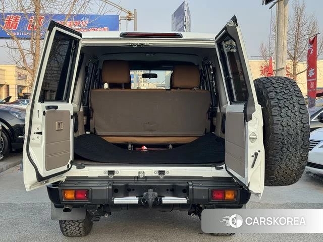 Toyota Land Cruiser 70 Series id 4257494 из Китая 17