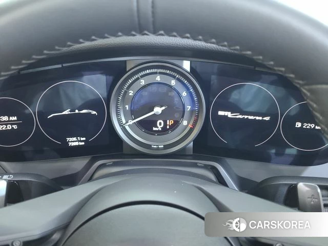 Porsche 911(992) id 4360065 из Кореи 18