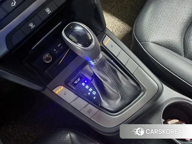 Hyundai Avante AD id 3363081 из Кореи 15