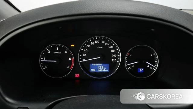 Hyundai The New Grand Starex id 3955239 из Кореи 18