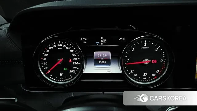 Mercedes-Benz E-Class W213 id 3788905 из Кореи 18