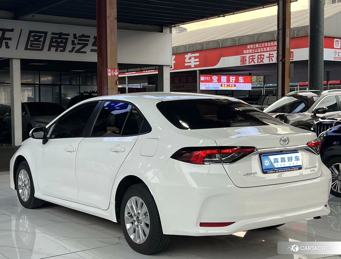 Toyota Corolla id 4413243 из Китая 8