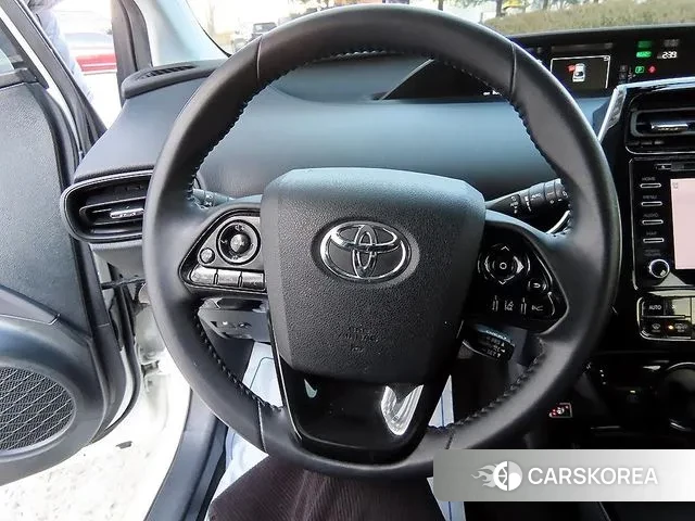 Toyota Prius 4th Generation id 3504569 из Кореи 17