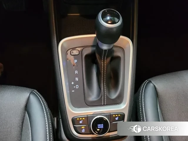 Hyundai Venue id 3060345 из Кореи 18