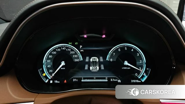 Genesis GV70 id 4401934 из Кореи 18