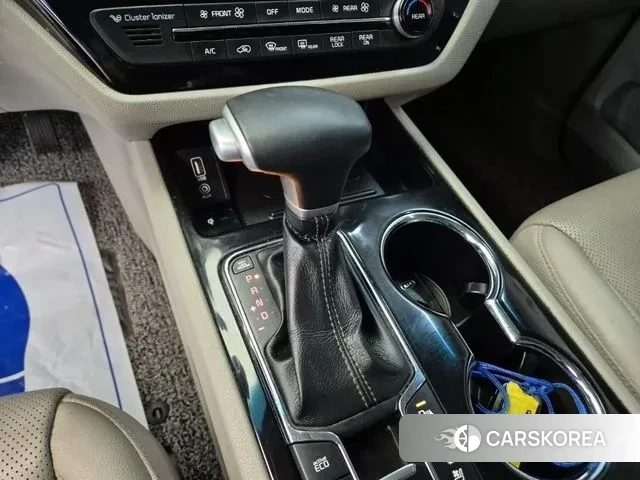 Kia The New Carnival id 3530859 из Кореи 17