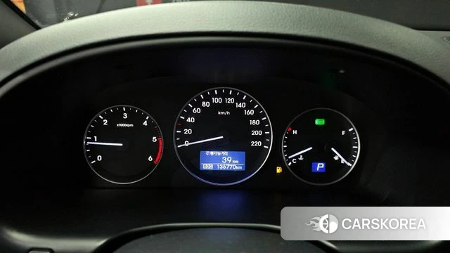 Hyundai The New Grand Starex id 4180420 из Кореи 18