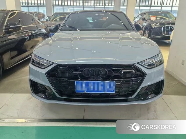 Audi A7L id 4261633 из Китая 15