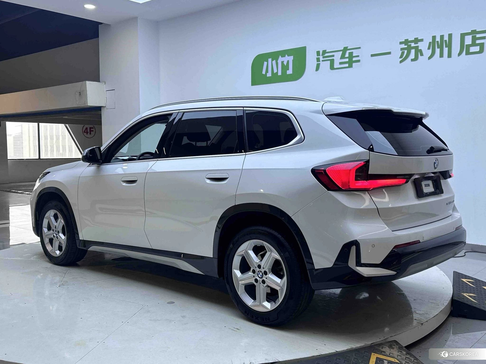 BMW X1 id 4513724 из Китая 17