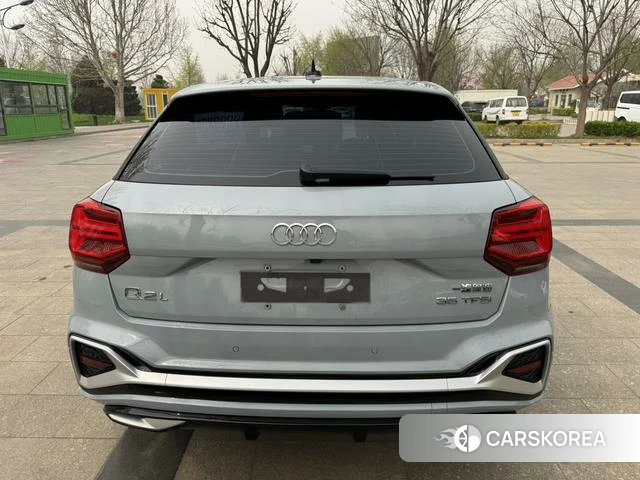 Audi Q2L id 4259324 из Китая 21