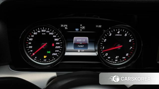 Mercedes-Benz E-Class W213 id 4551929 из Кореи 28