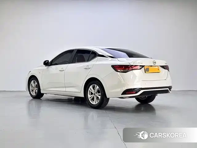 Nissan Sylphy id 4565085 из Китая 8