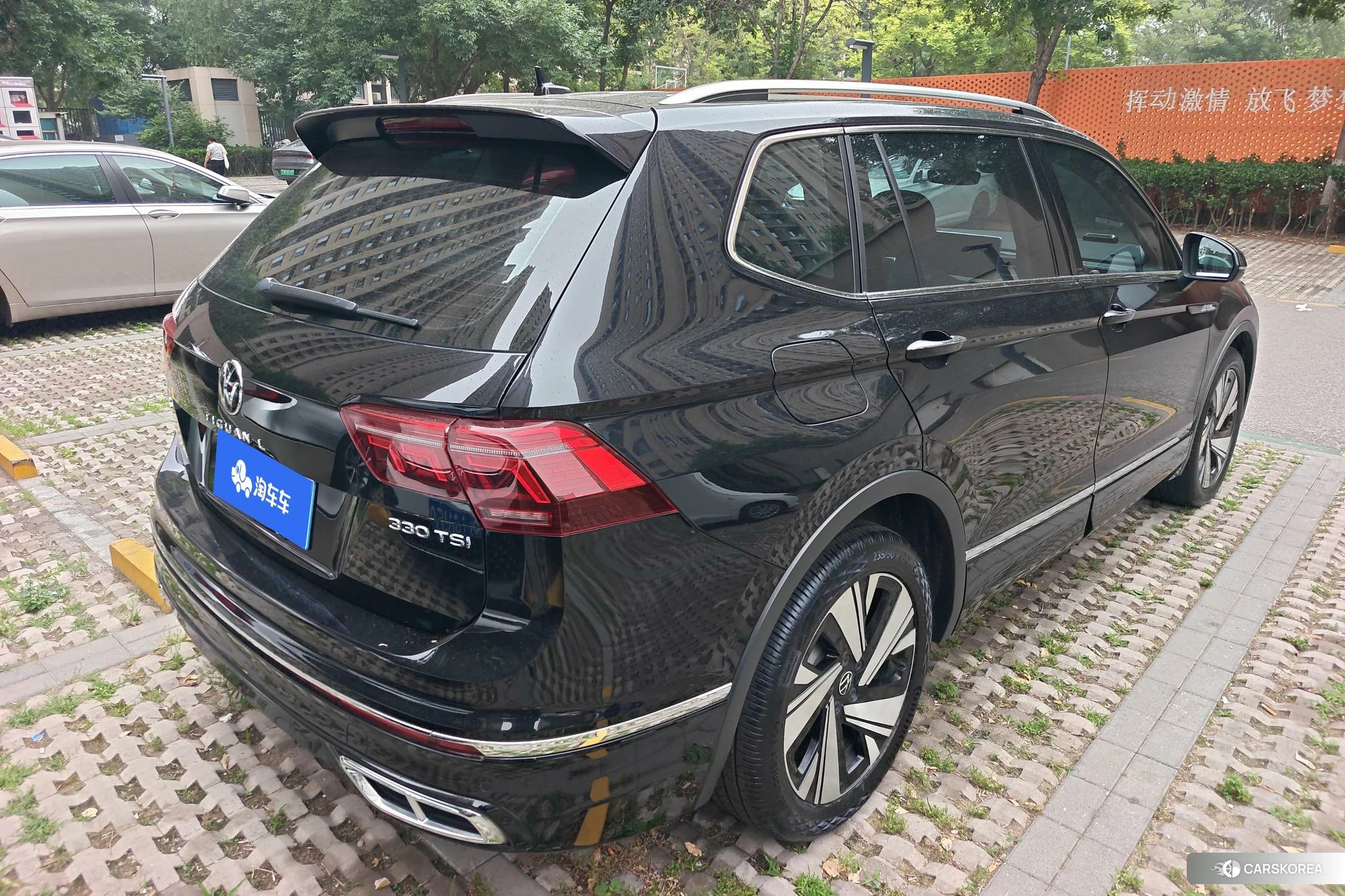 Volkswagen Tiguan L id 4455883 из Китая 15
