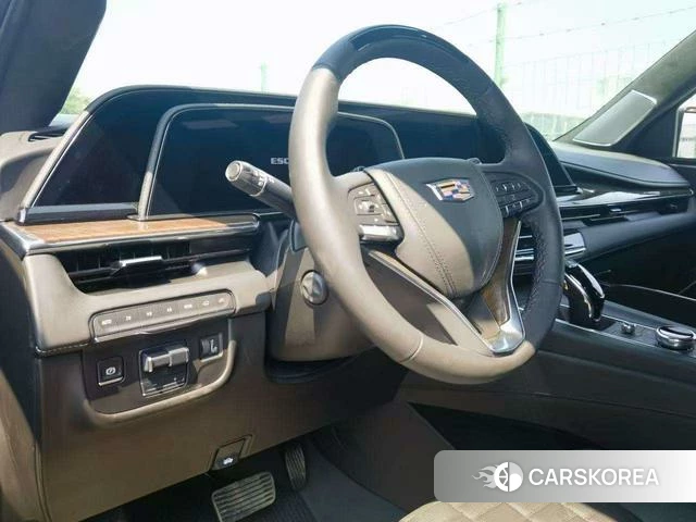 Cadillac Escalade ESCALADE id 4239601 из Китая 8