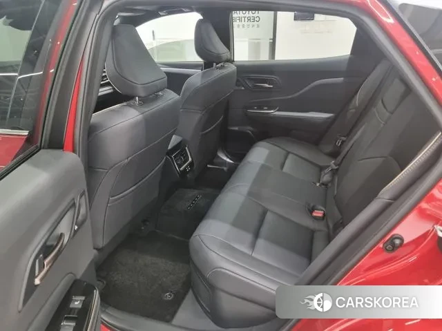 Toyota Crown Crossover id 3538584 из Кореи 17