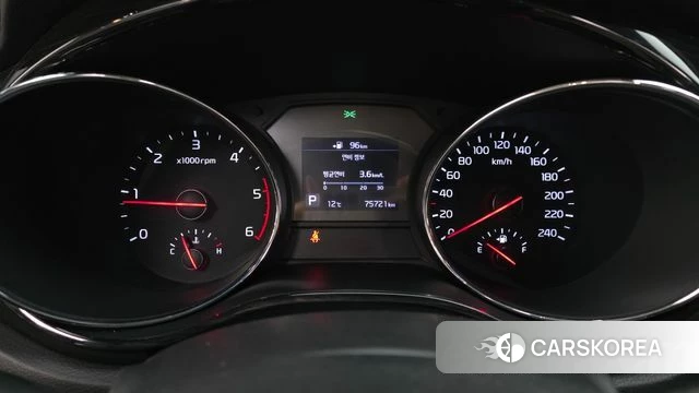 Kia The New Carnival id 3879938 из Кореи 18