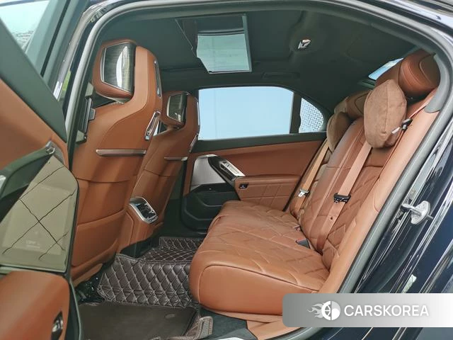 BMW 7 series id 4278442 из Китая 12