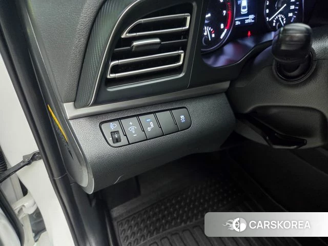 Hyundai The New Avante AD id 4873200 из Кореи 18