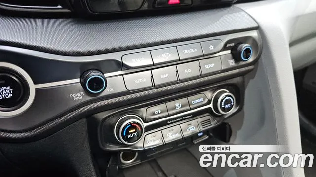 Hyundai Veloster (JS) id 2532375 из Кореи 18