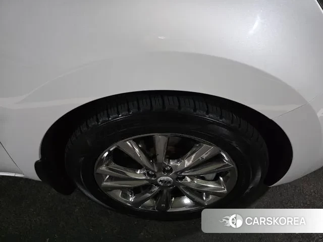 Kia The New Carnival id 3595792 из Кореи 18