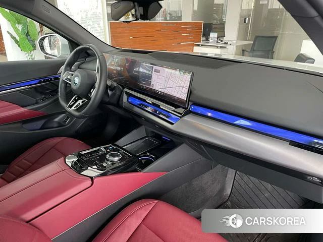 BMW i5 id 4209118 из Китая 13