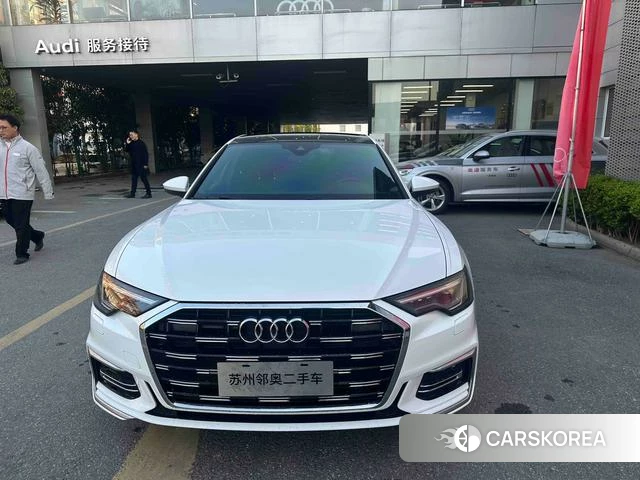 Audi A6L id 3857721 из Китая 18