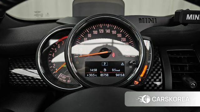 Mini Cooper S Convertible id 4658405 из Кореи 28