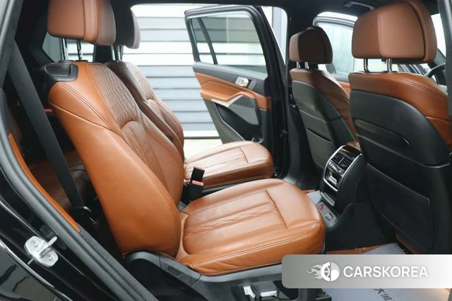 BMW X7 id 4210294 из Китая 33