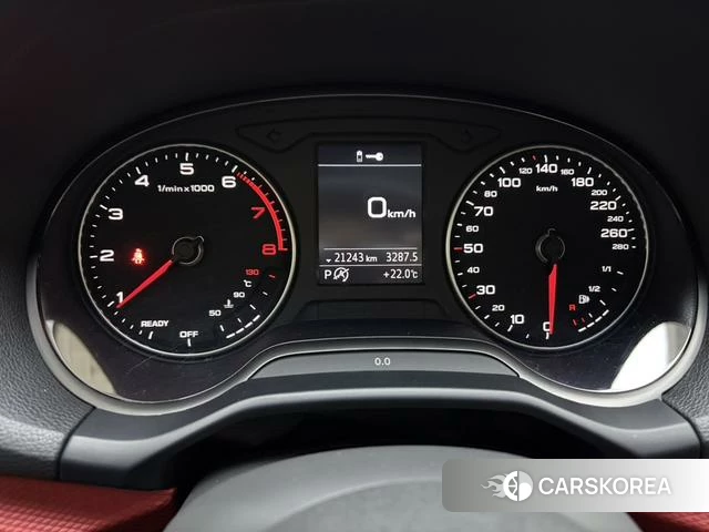 Audi Q2L id 4215216 из Китая 18