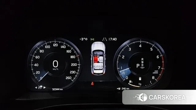 Volvo XC40 id 3534477 из Кореи 18