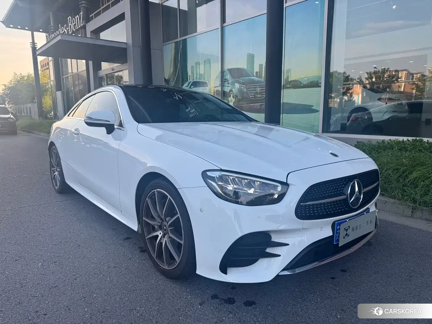 Mercedes-Benz E-Class id 4659778 из Китая 16