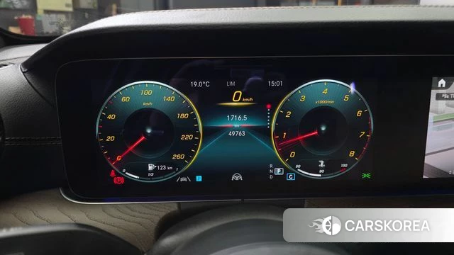 Mercedes-Benz E-Class W213 id 4186869 из Кореи 29