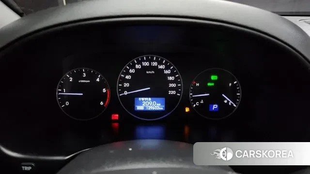 Hyundai The New Grand Starex id 3391279 из Кореи 18