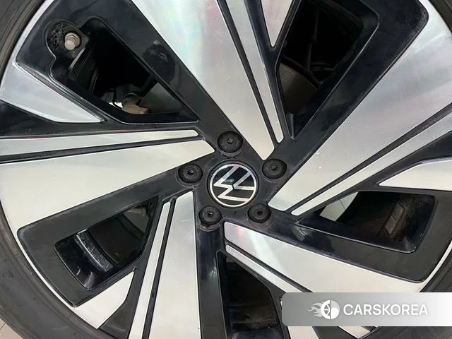 Volkswagen Tourang id 4207781 из Китая 25