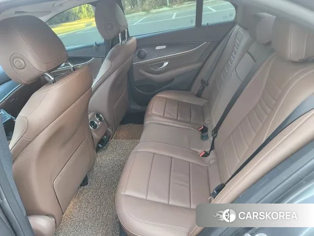Mercedes-Benz E-Class W213 id 3469617 из Кореи 18