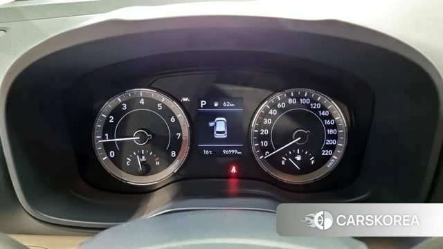 Hyundai Venue id 3879626 из Кореи 16