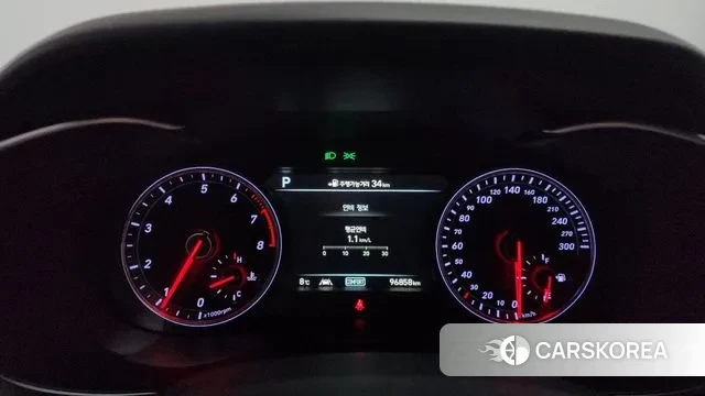 Genesis G70 id 3789666 из Кореи 18