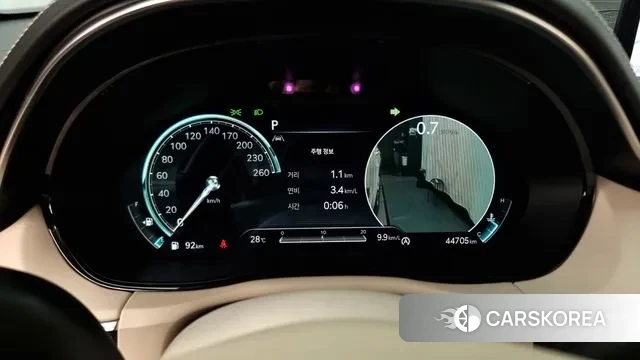 Genesis GV70 id 3017014 из Кореи 18