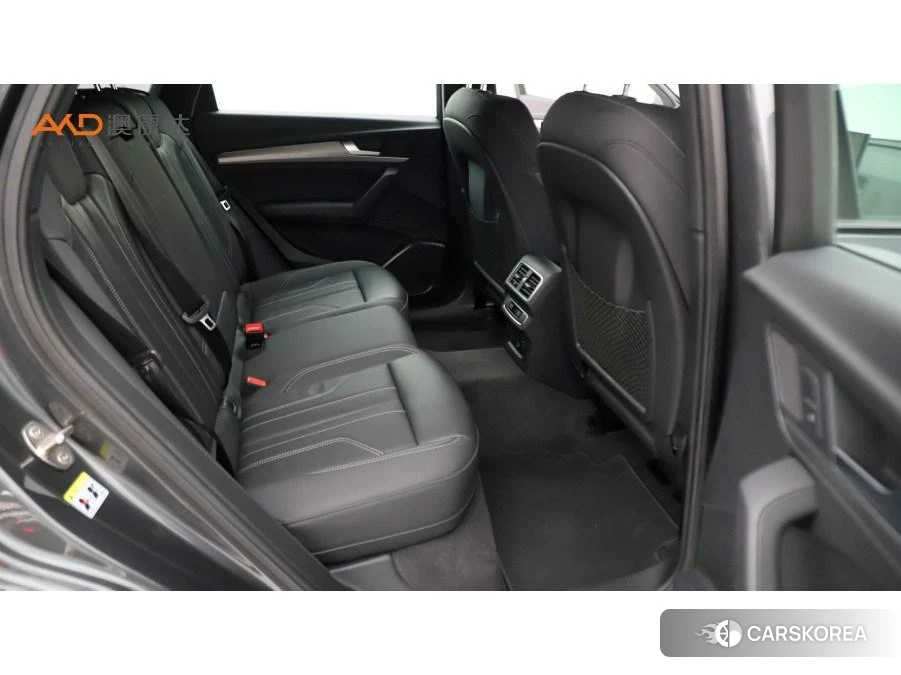 Audi Q5L Sportback id 4407247 из Китая 8