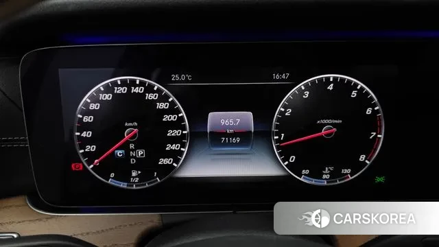 Mercedes-Benz E-Class W213 id 3226916 из Кореи 18