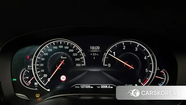 BMW 5 Series (G30) id 3651806 из Кореи 18