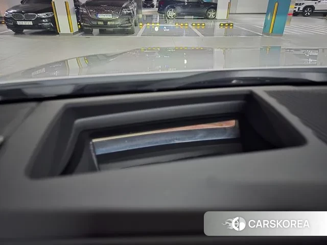 BMW 5 Series (G60) id 3340831 из Кореи 11