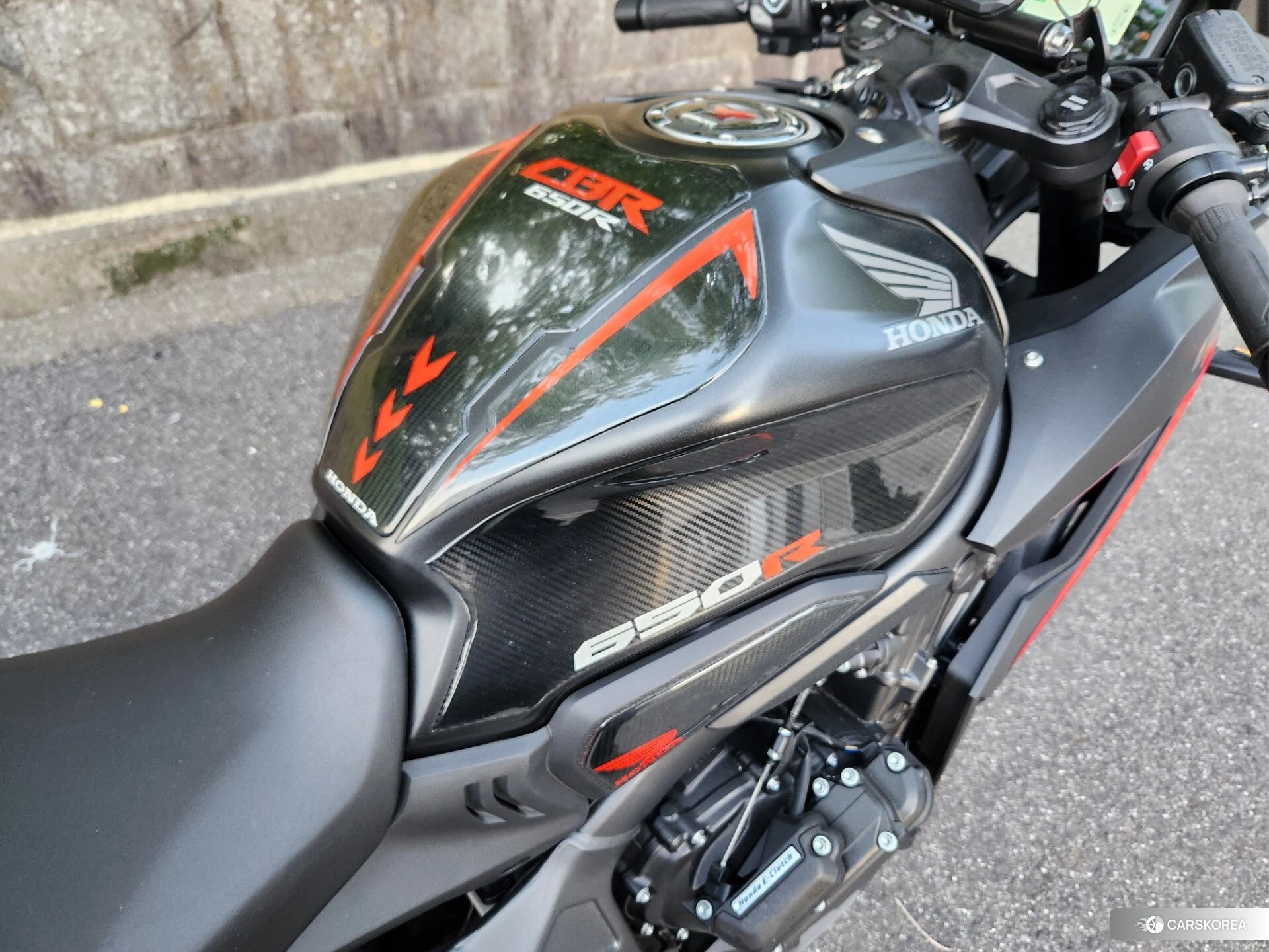 Honda CBR650R E-CLUTCH id 4374155 из Японии 8