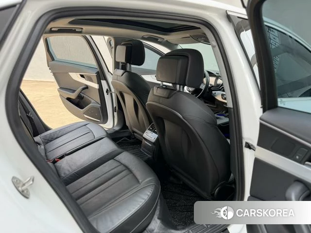 Audi A4L id 4278753 из Китая 9
