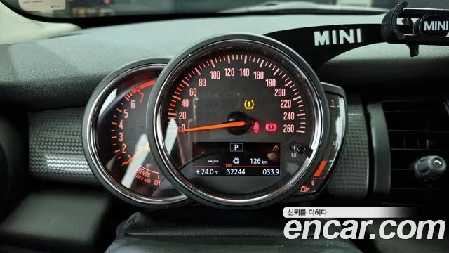 Mini Cooper id 2880675 из Кореи 18