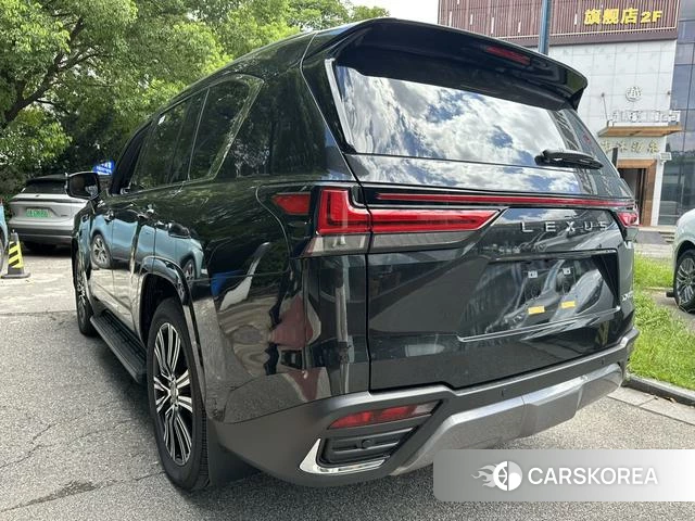 Lexus LX id 4239555 из Китая 13